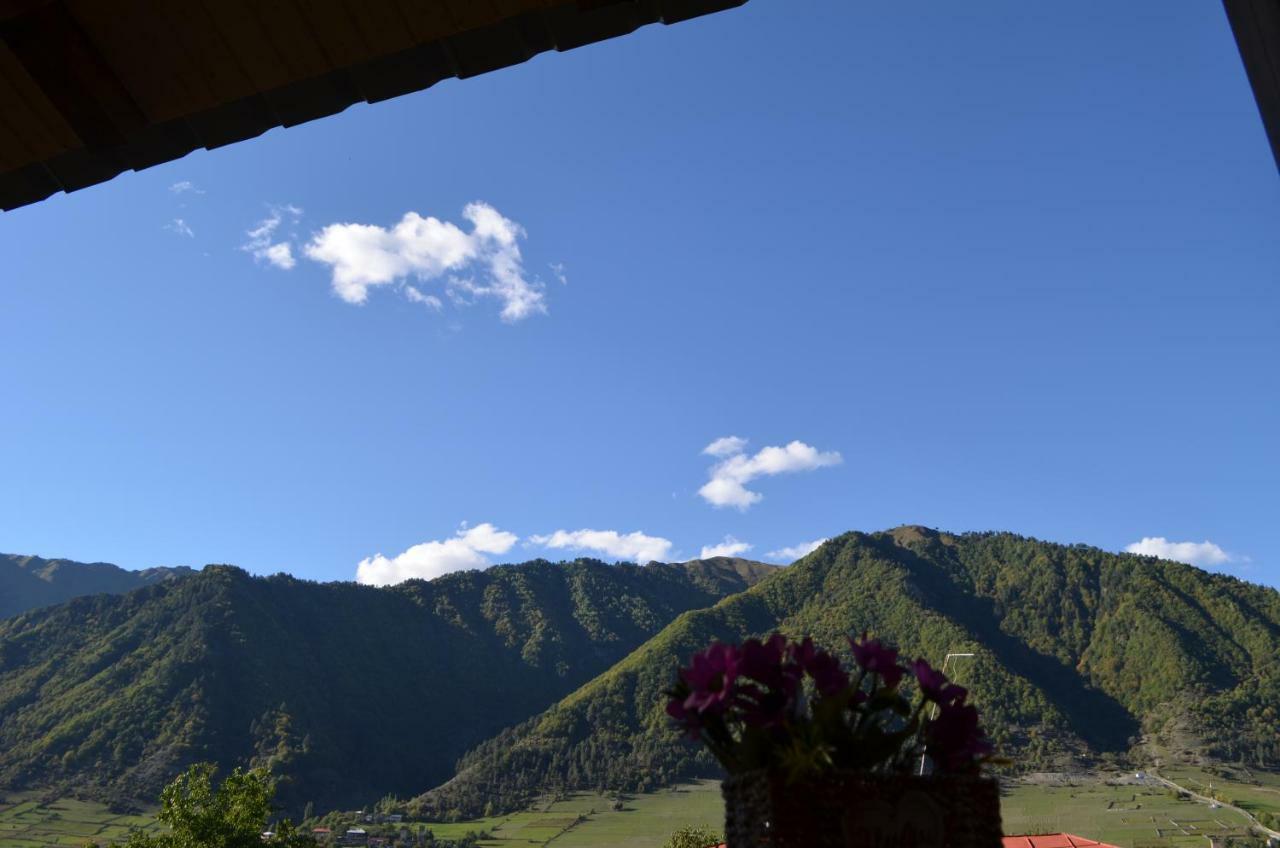 Cottage Shgedi เมสเตีย ภายนอก รูปภาพ